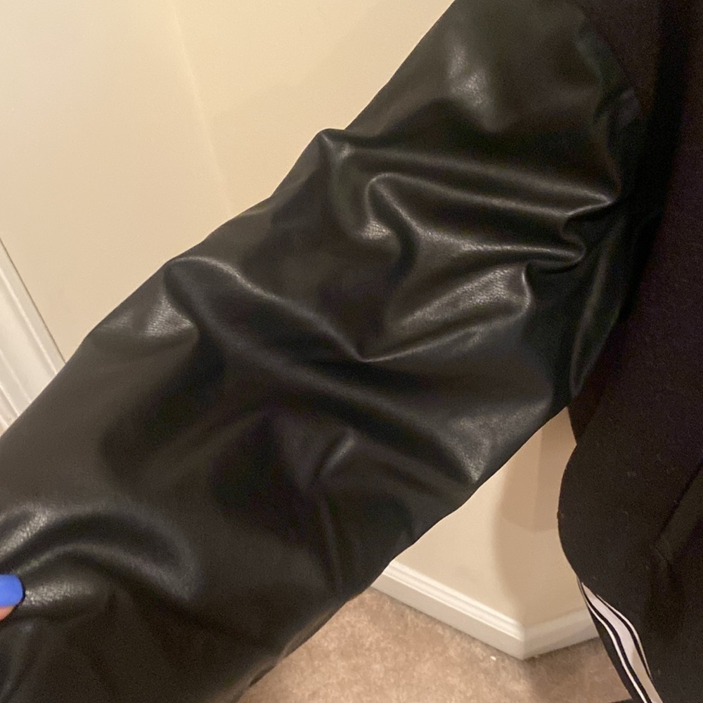 Bomber Jacket - Picture 3 of 6